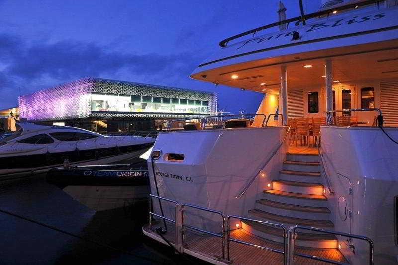 La Maddalena Hotel & Yacht Club ภายนอก รูปภาพ
